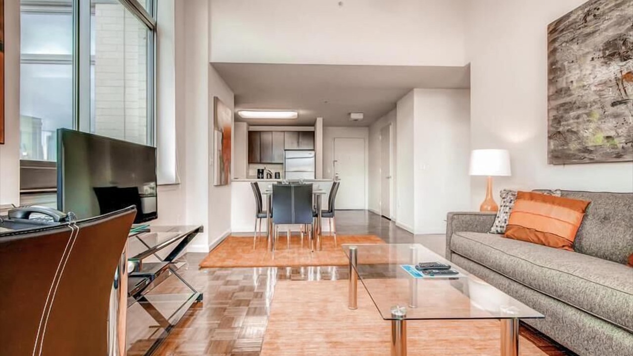 Photo of Livingroom in Hudson Exchange