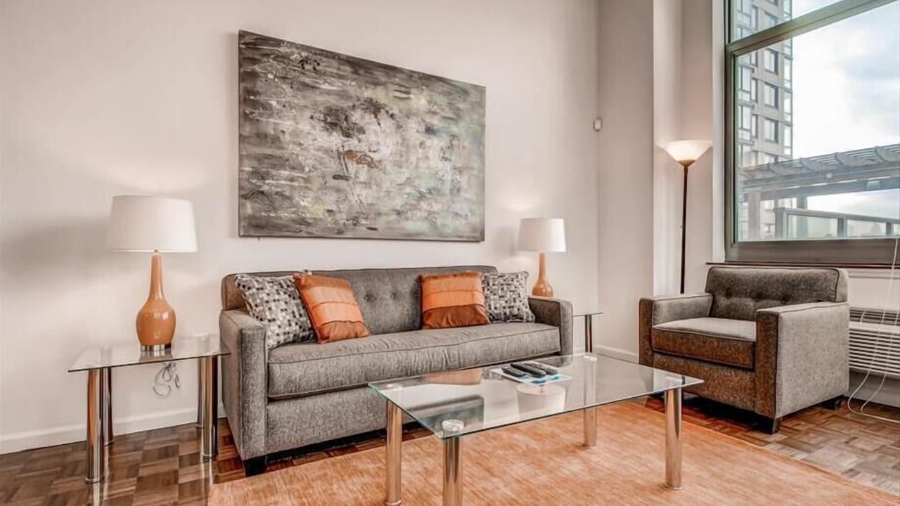 Photo of Livingroom in Hudson Exchange