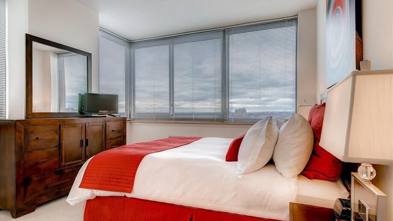 Photo of Others in Hudson Exchange