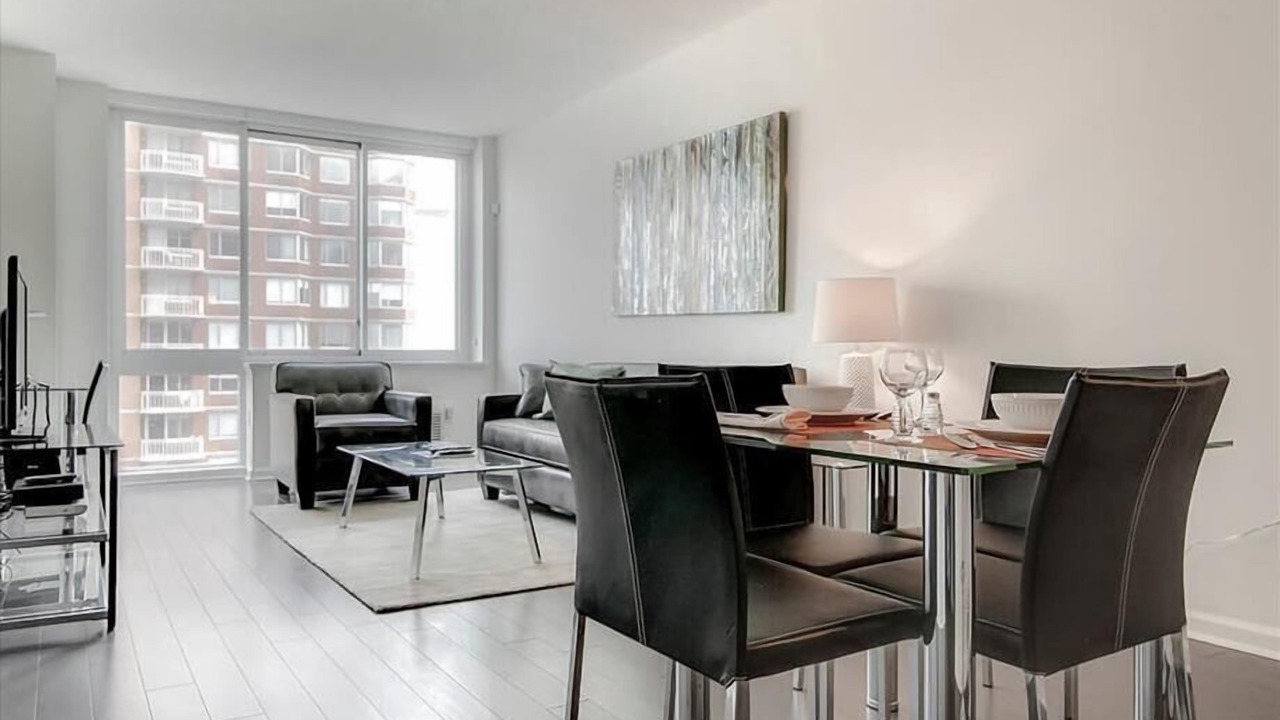 Photo of Livingroom in Hudson Exchange