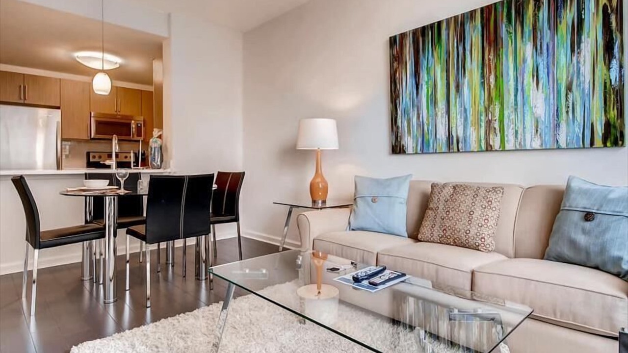 Photo of Livingroom in Hudson Exchange