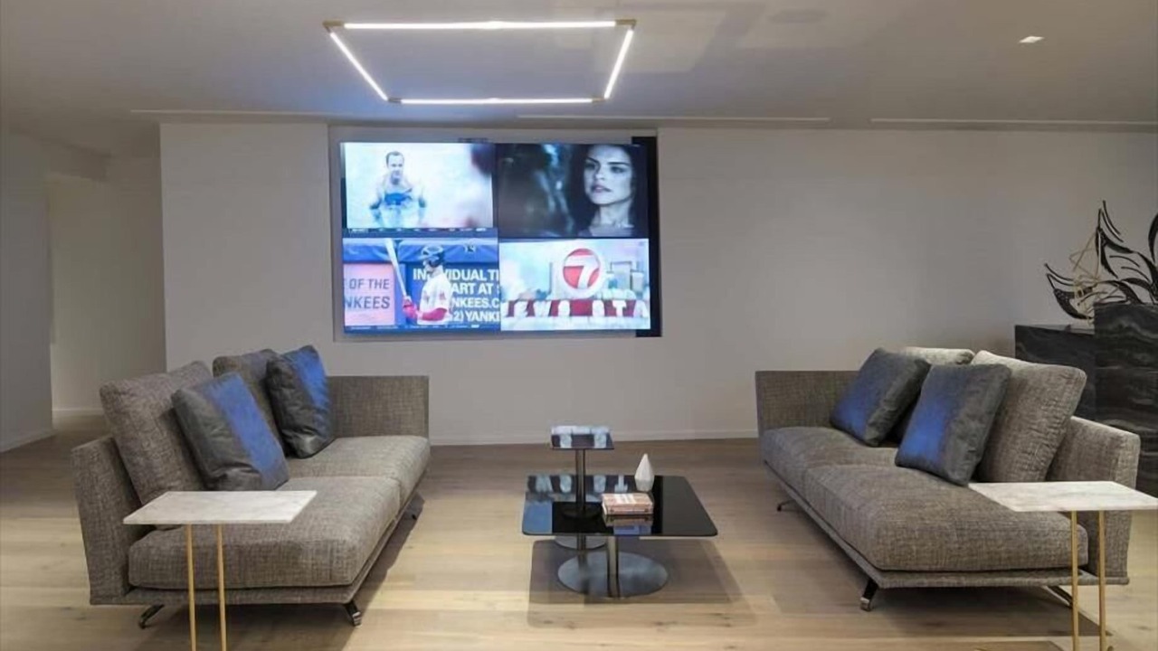 Photo of Others in Shawmut