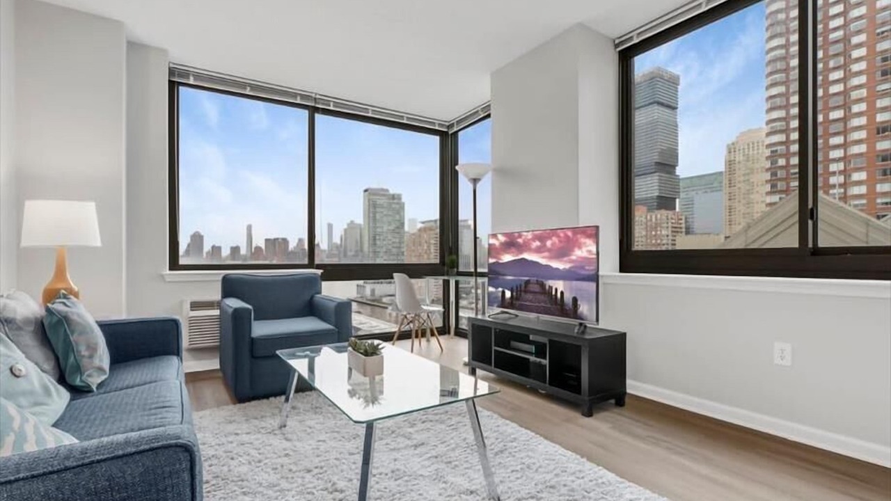 Photo of Bedroom in Hudson Exchange