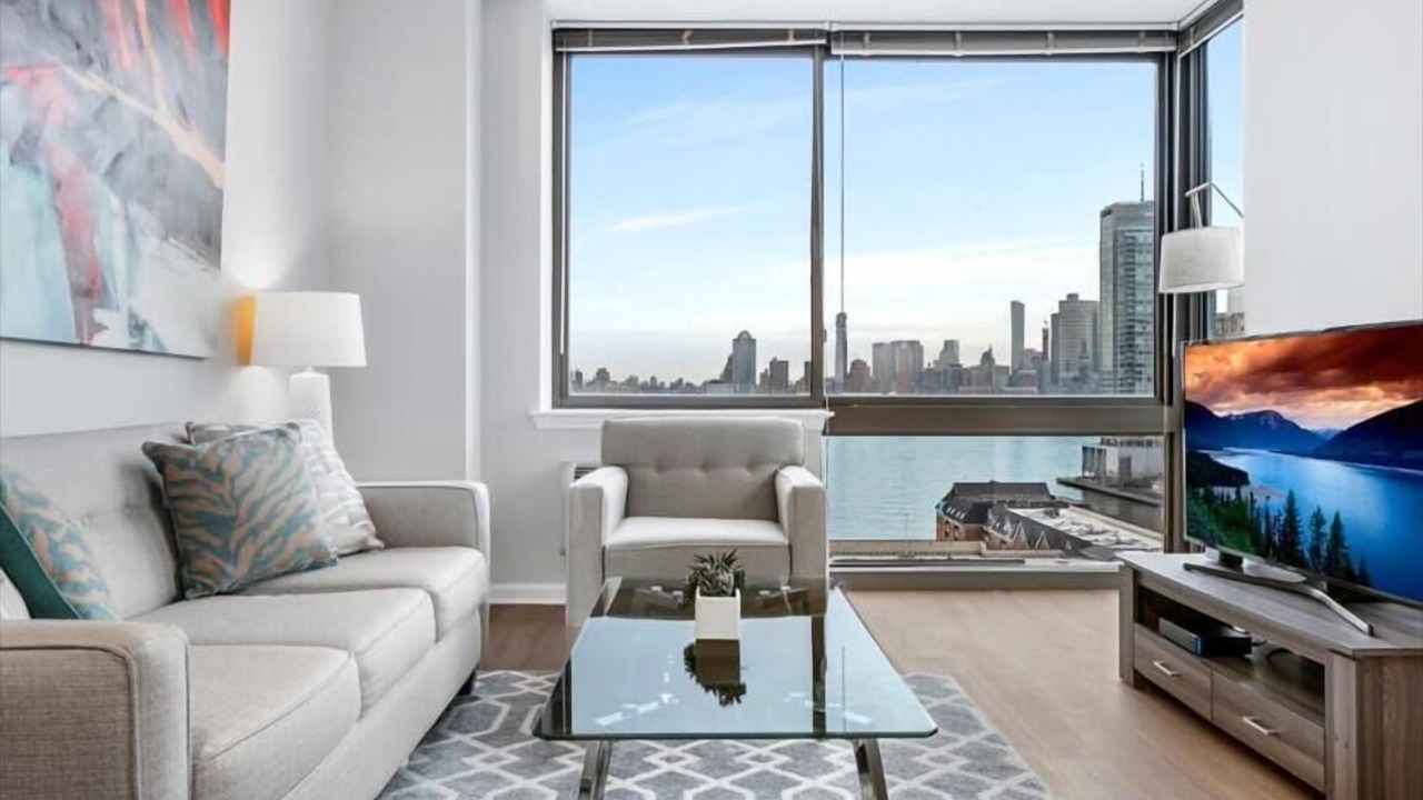 Photo of Bedroom in Hudson Exchange