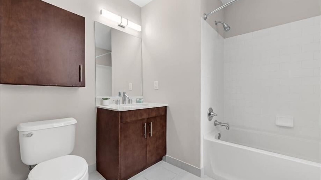 Photo of Bathroom in Hudson Exchange