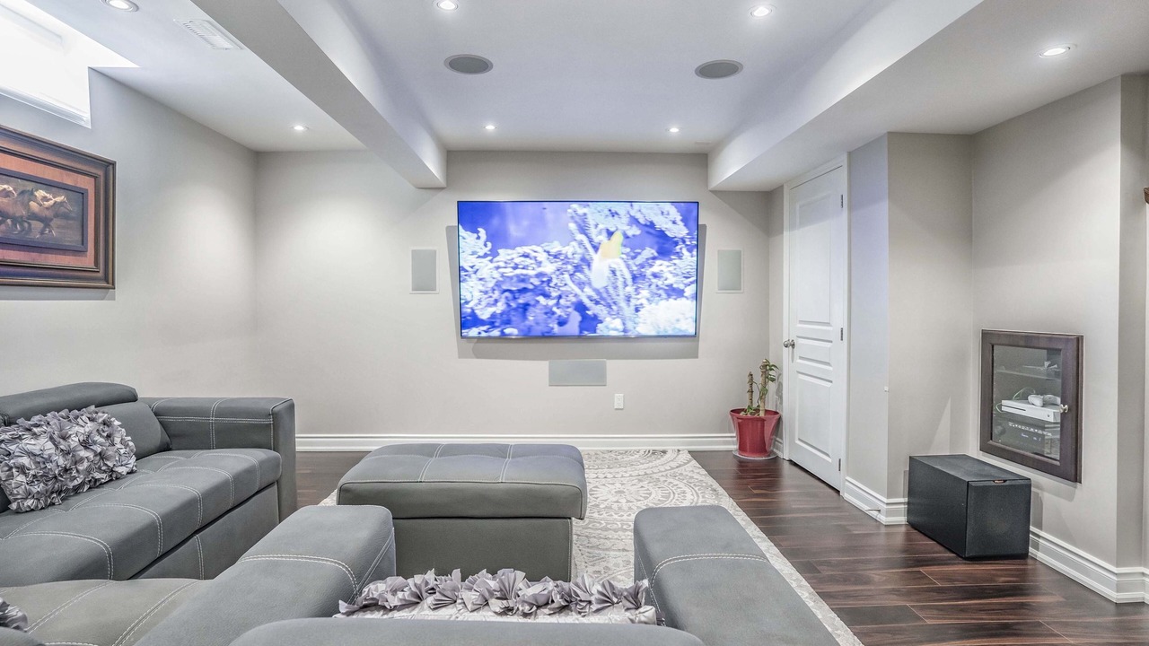 Photo of Livingroom in Markham