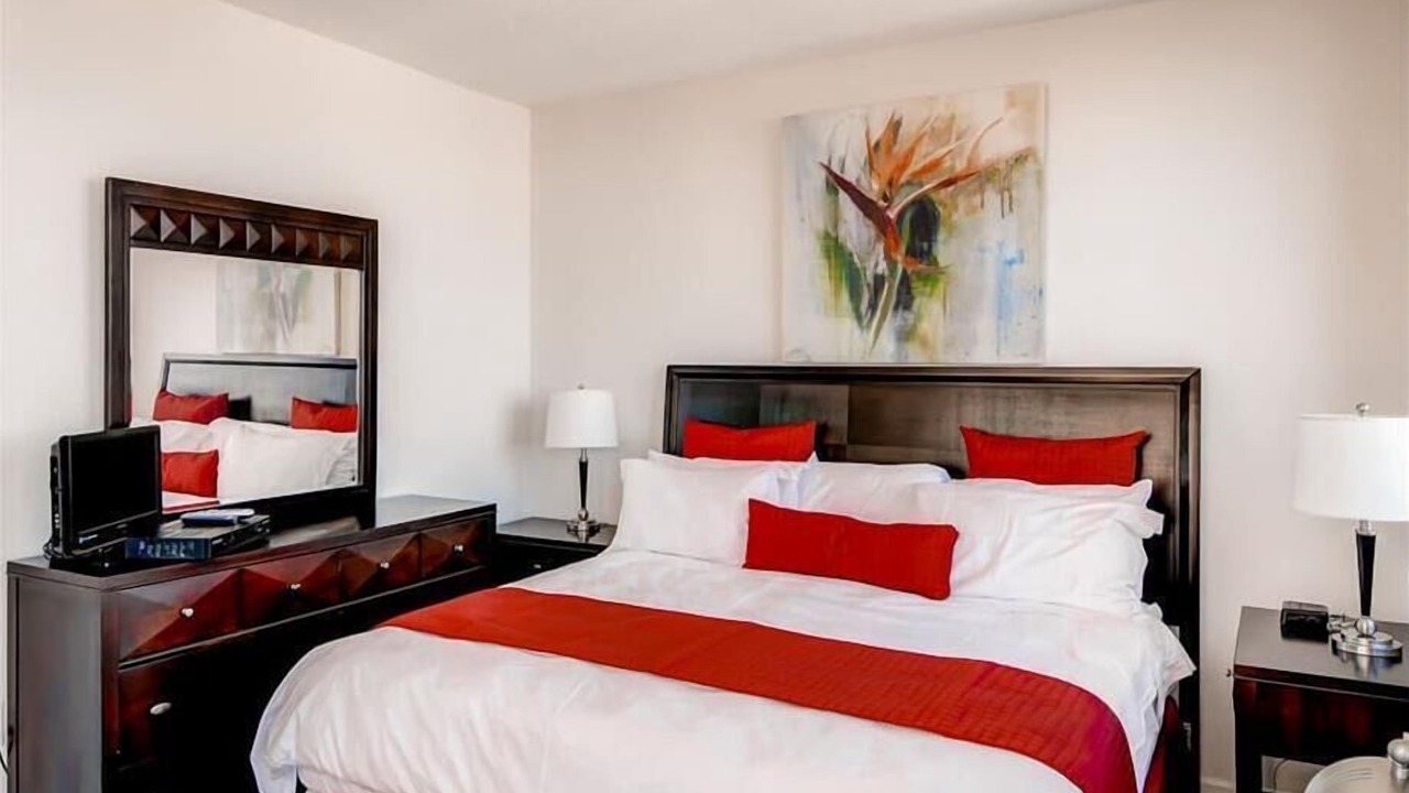 Photo of Others in Hudson Exchange