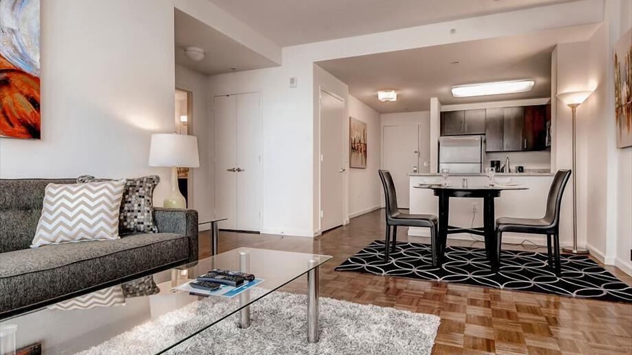 Photo of Bedroom in Hudson Exchange