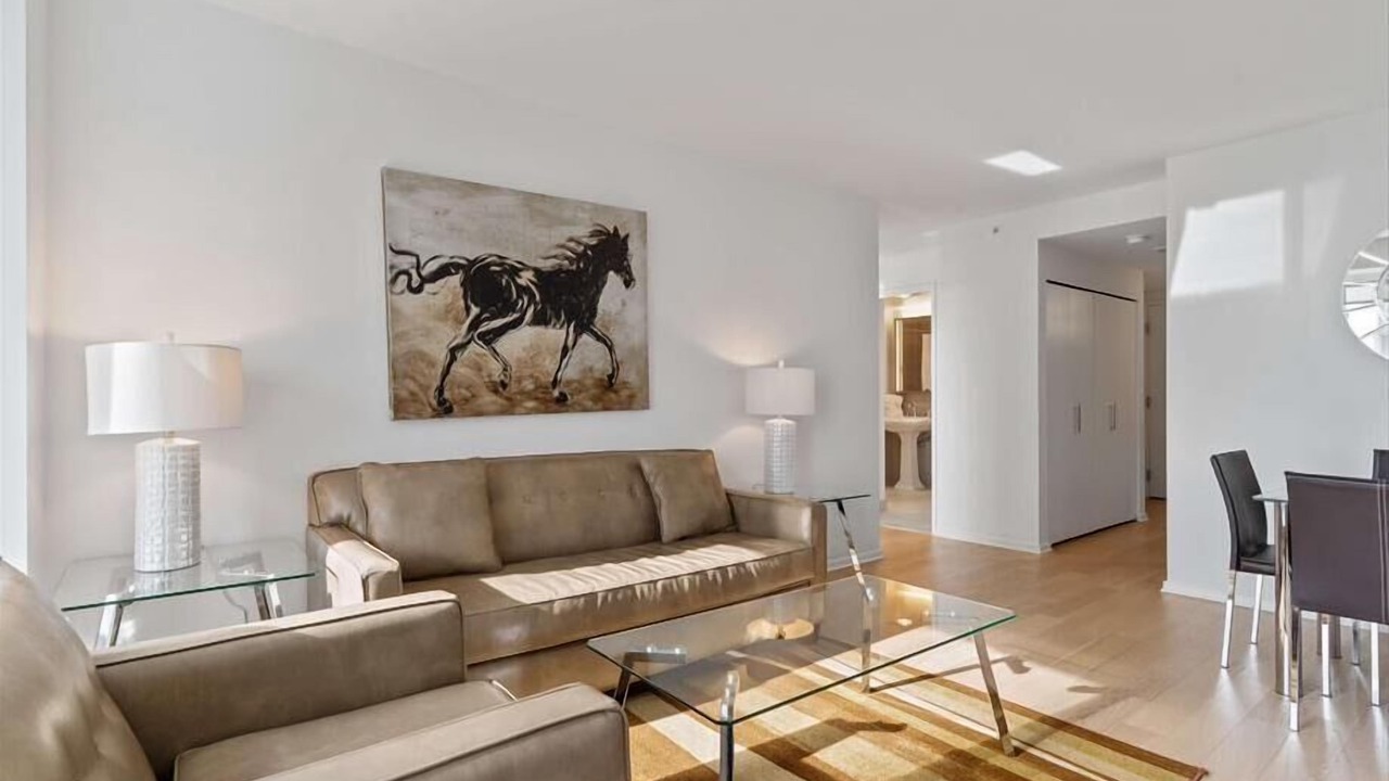 Photo of Bedroom in Downtown San Francisco