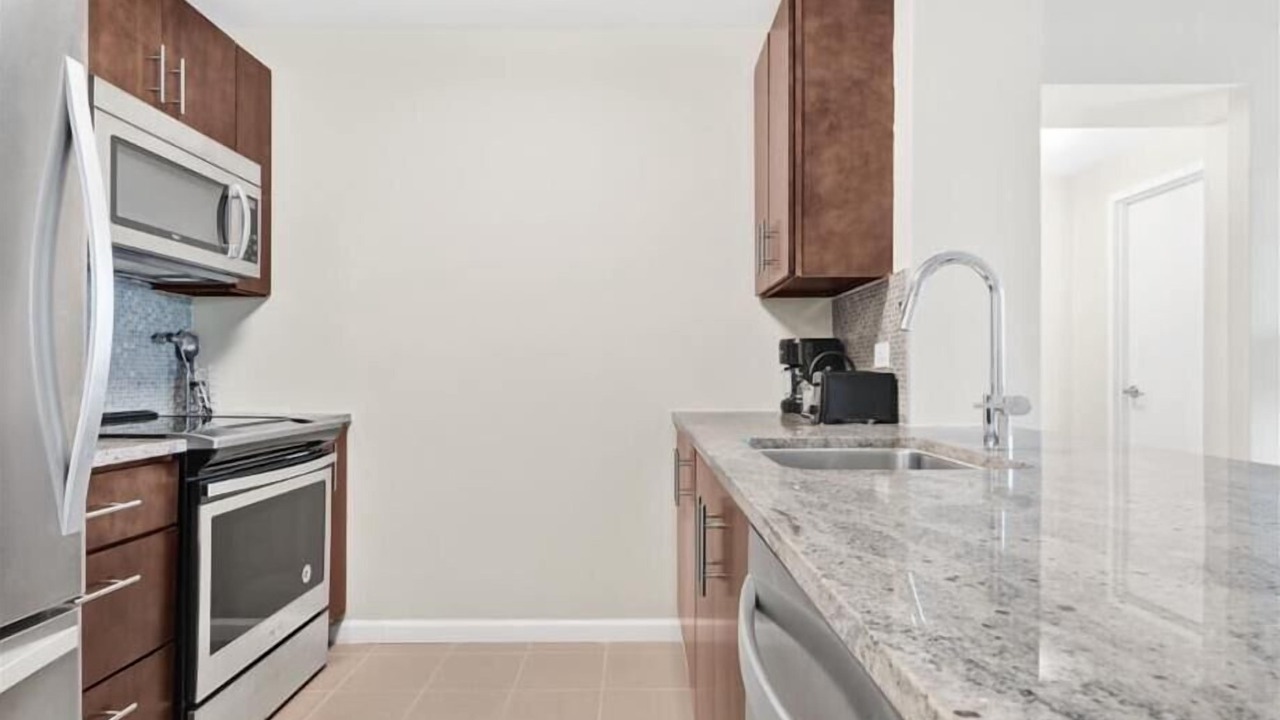 Photo of Others in Hudson Exchange