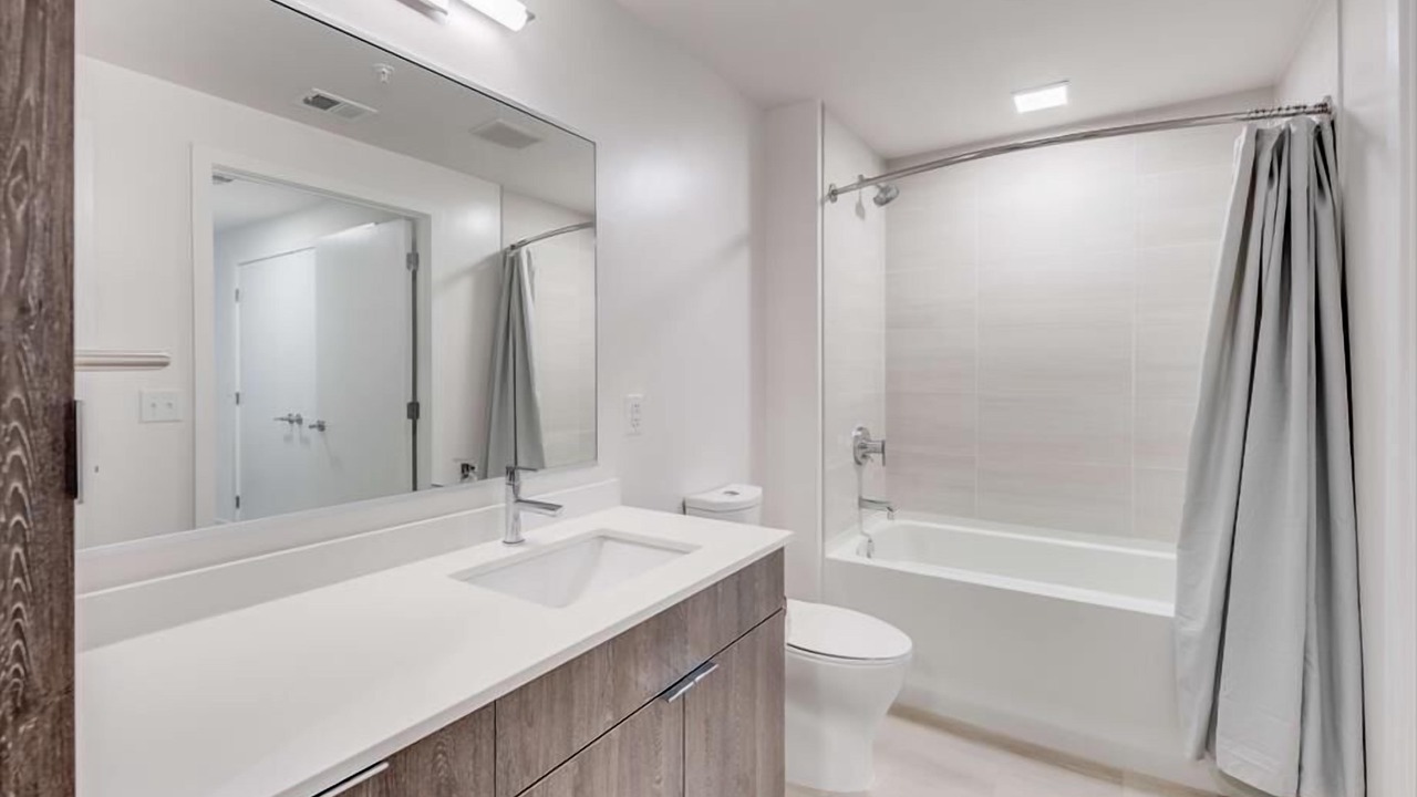 Photo of Bathroom in NoMa