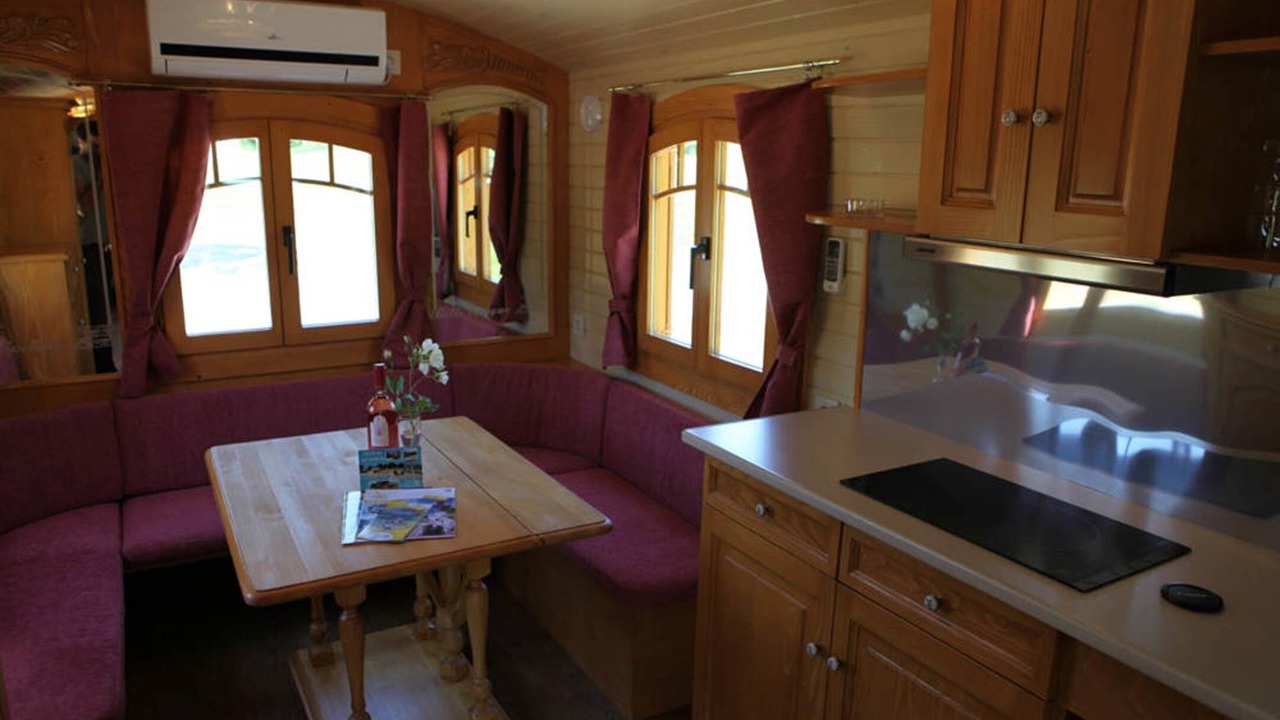 Photo of Others in Montreal