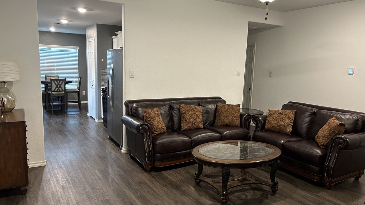 Photo of Livingroom in Decker Prairie