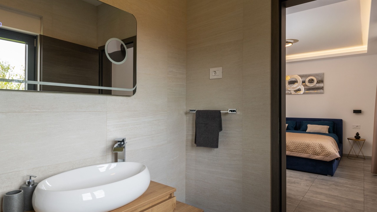 Photo of Bathroom in Jurici