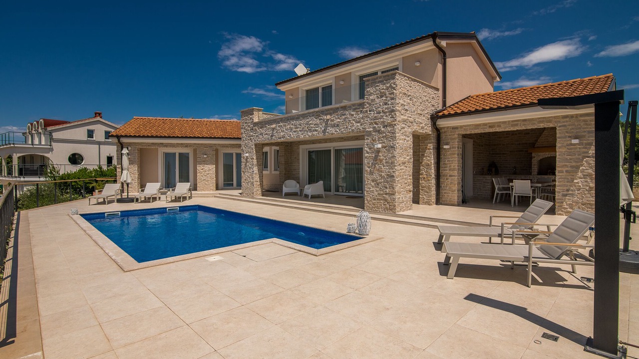 Photo of Outdoor in Brzac