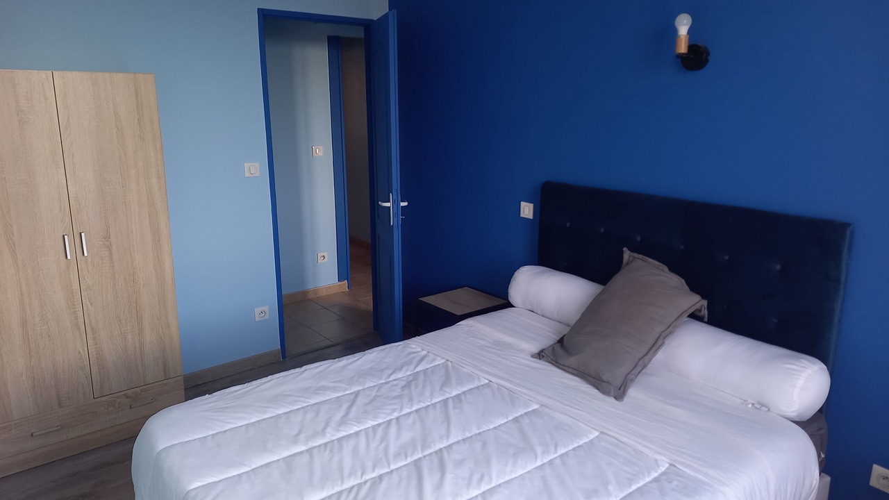 Photo of Bedroom in Molieres