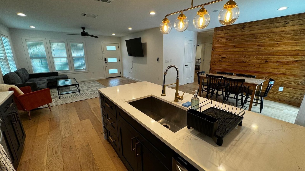 Photo of Livingroom in Austin