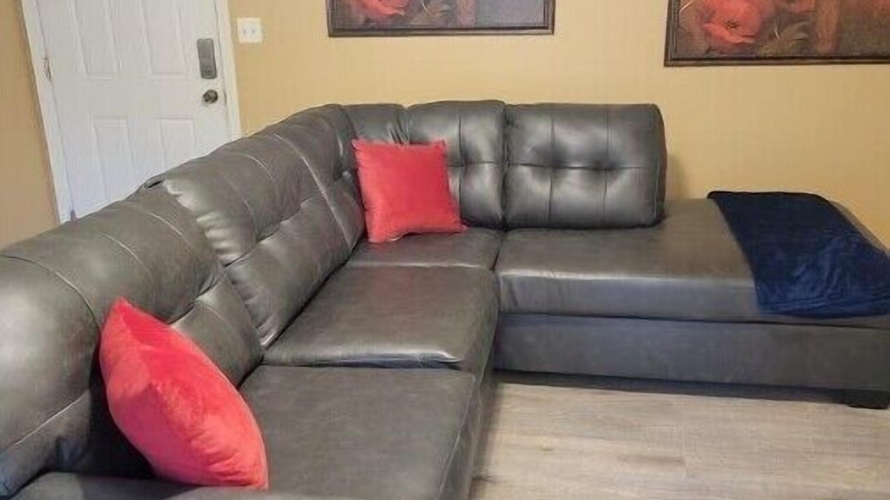 Photo of Livingroom in Rolla