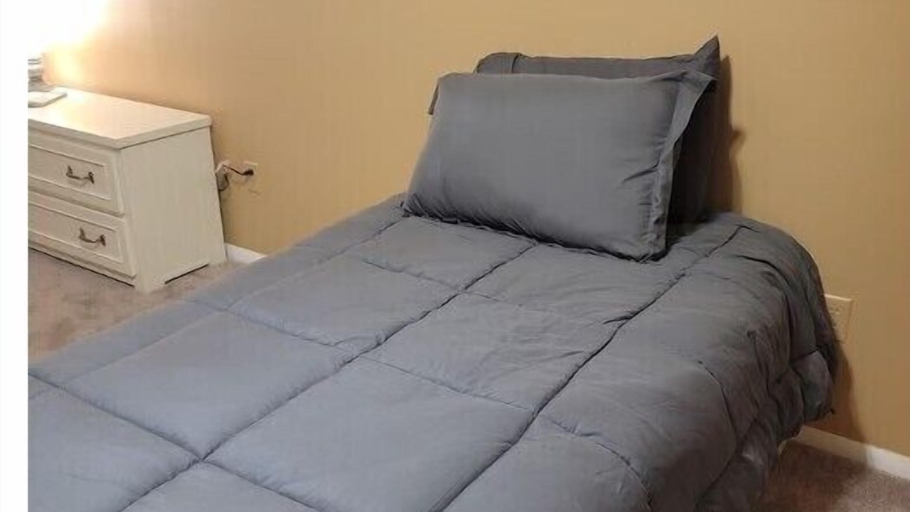 Photo of Bedroom in Rolla