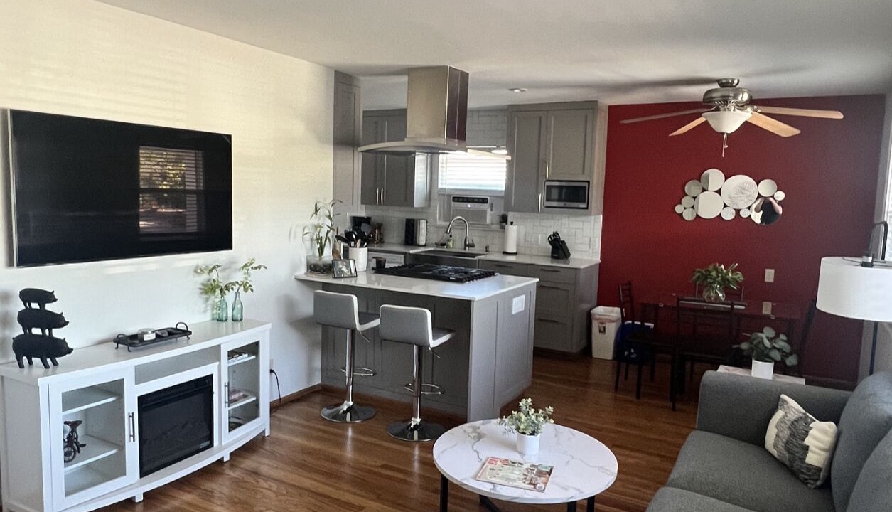Photo of Livingroom in Napa