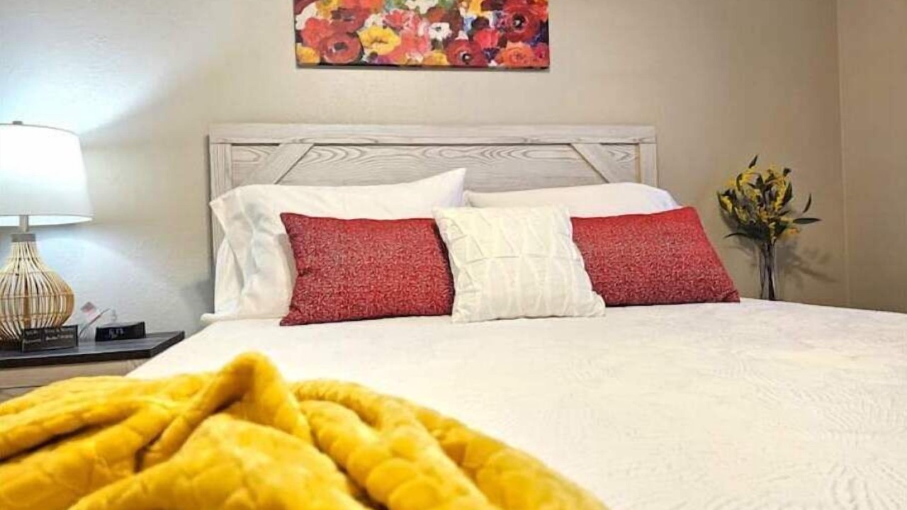Photo of Bedroom in Wake Village