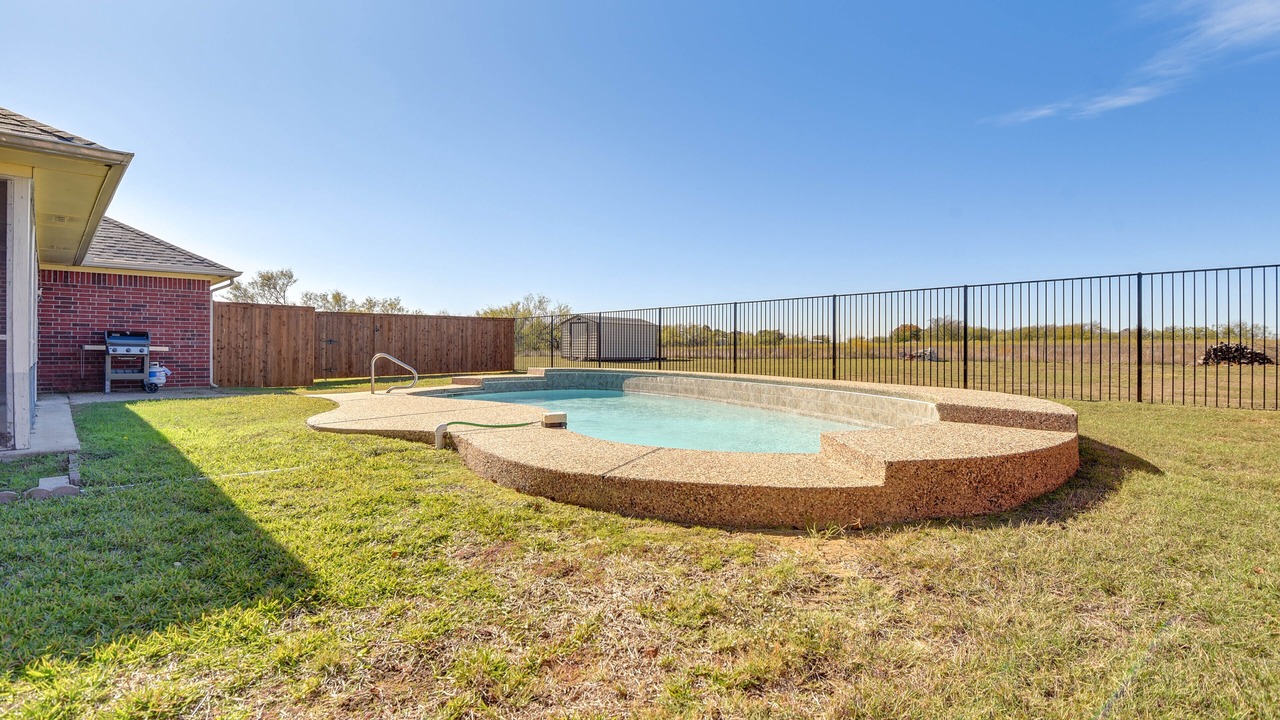 Photo of Outdoor in Sanger