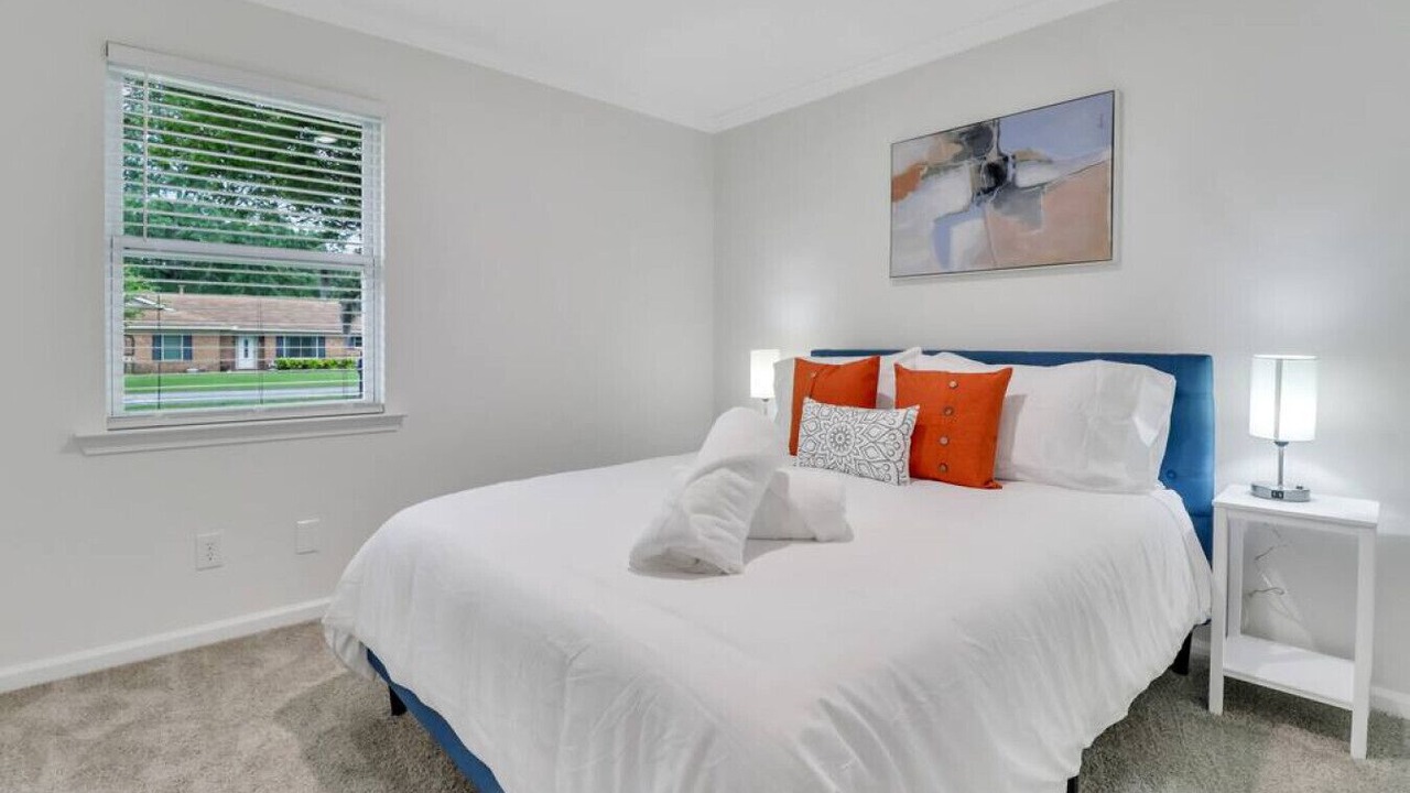 Photo of Bedroom in Pooler