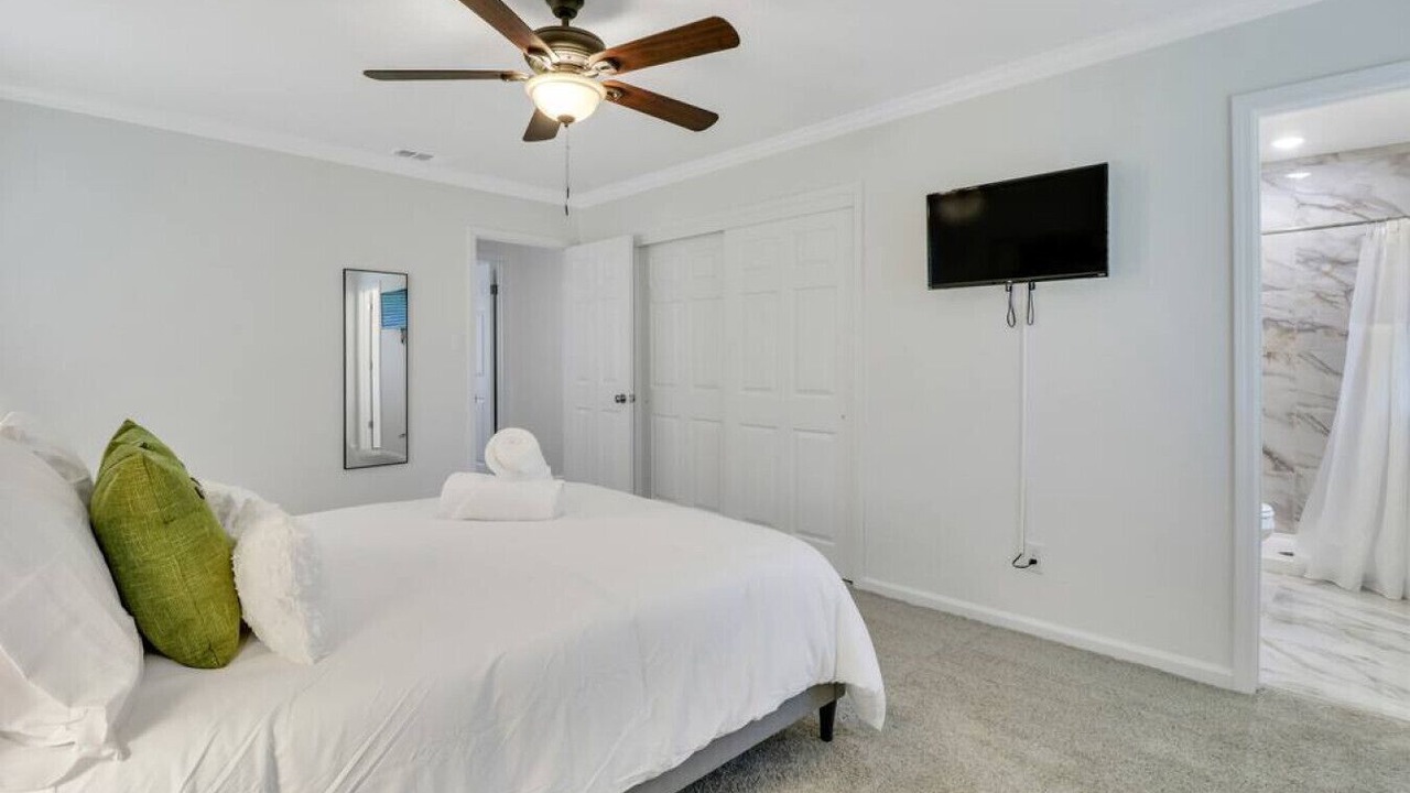 Photo of Bedroom in Pooler