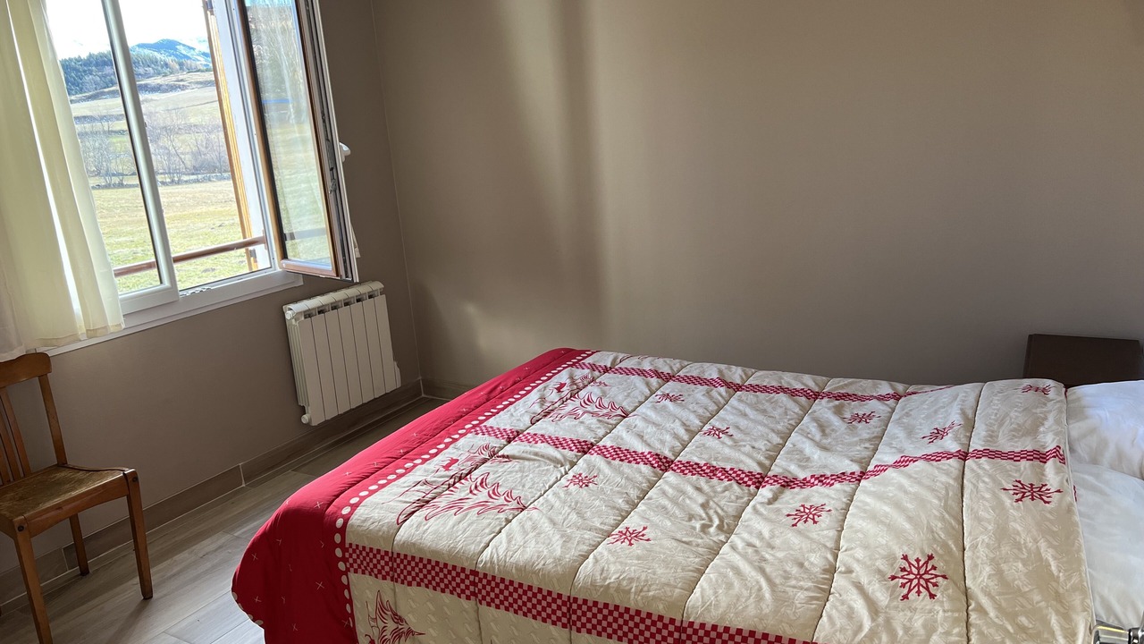 Photo of Bedroom in Targassonne