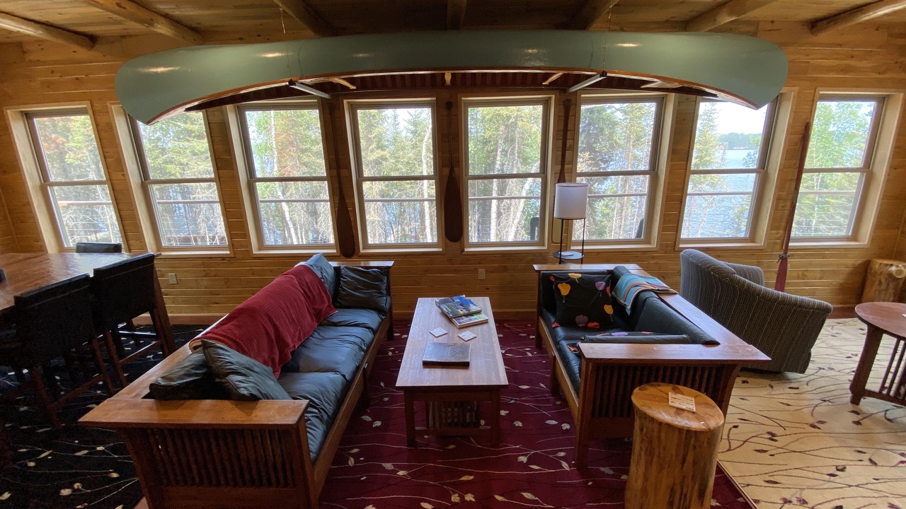 Photo of Livingroom in Crane Lake