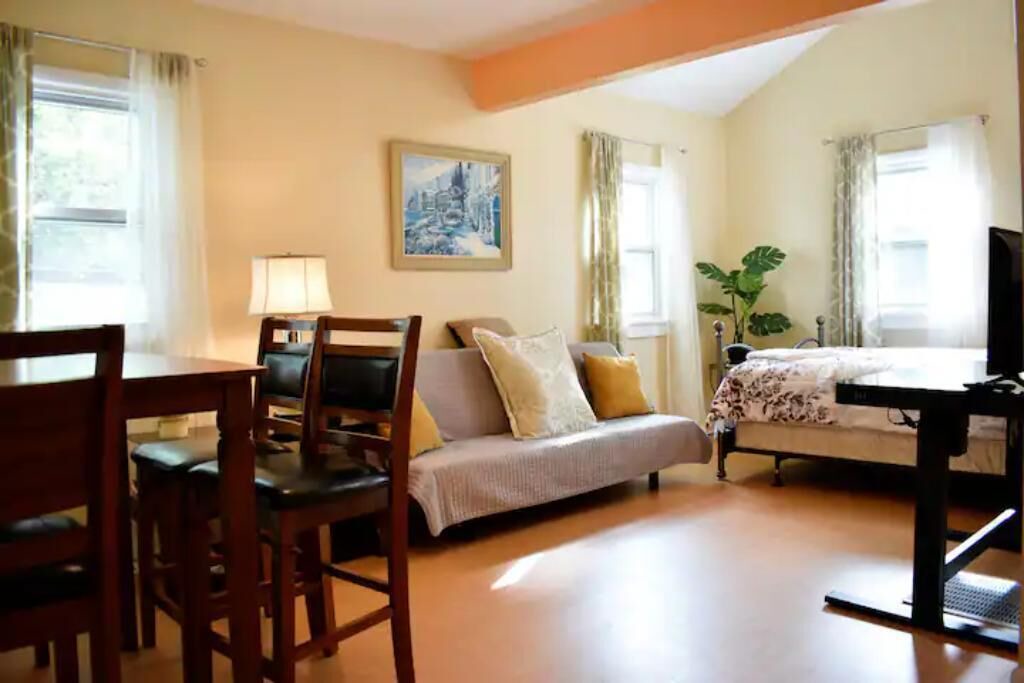 Photo of Livingroom in Mount Hope