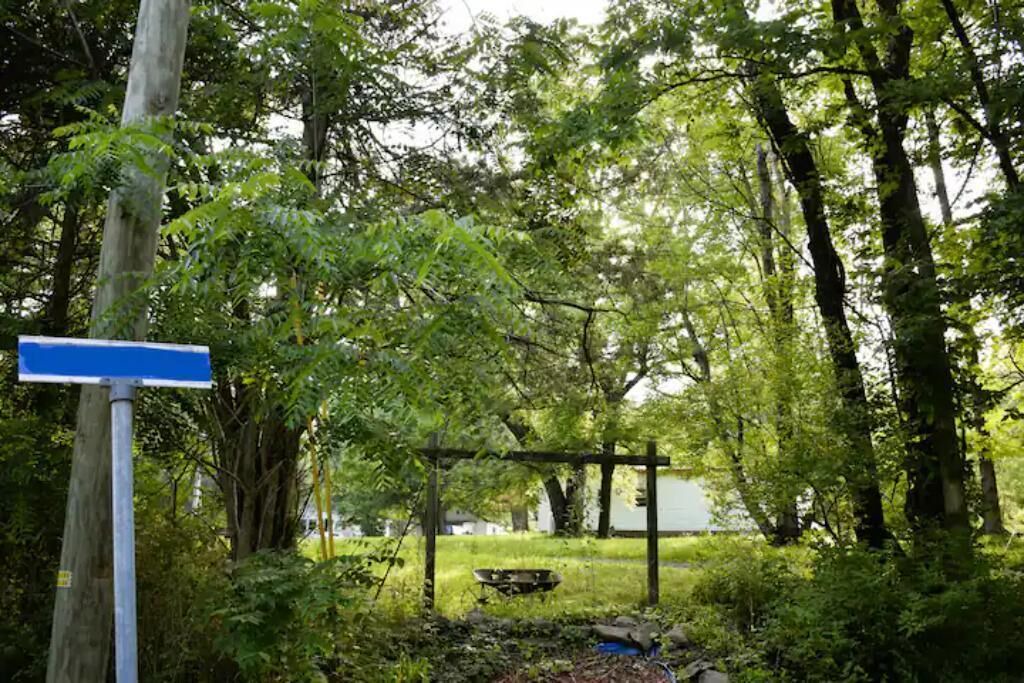 Photo of Others in Mount Hope