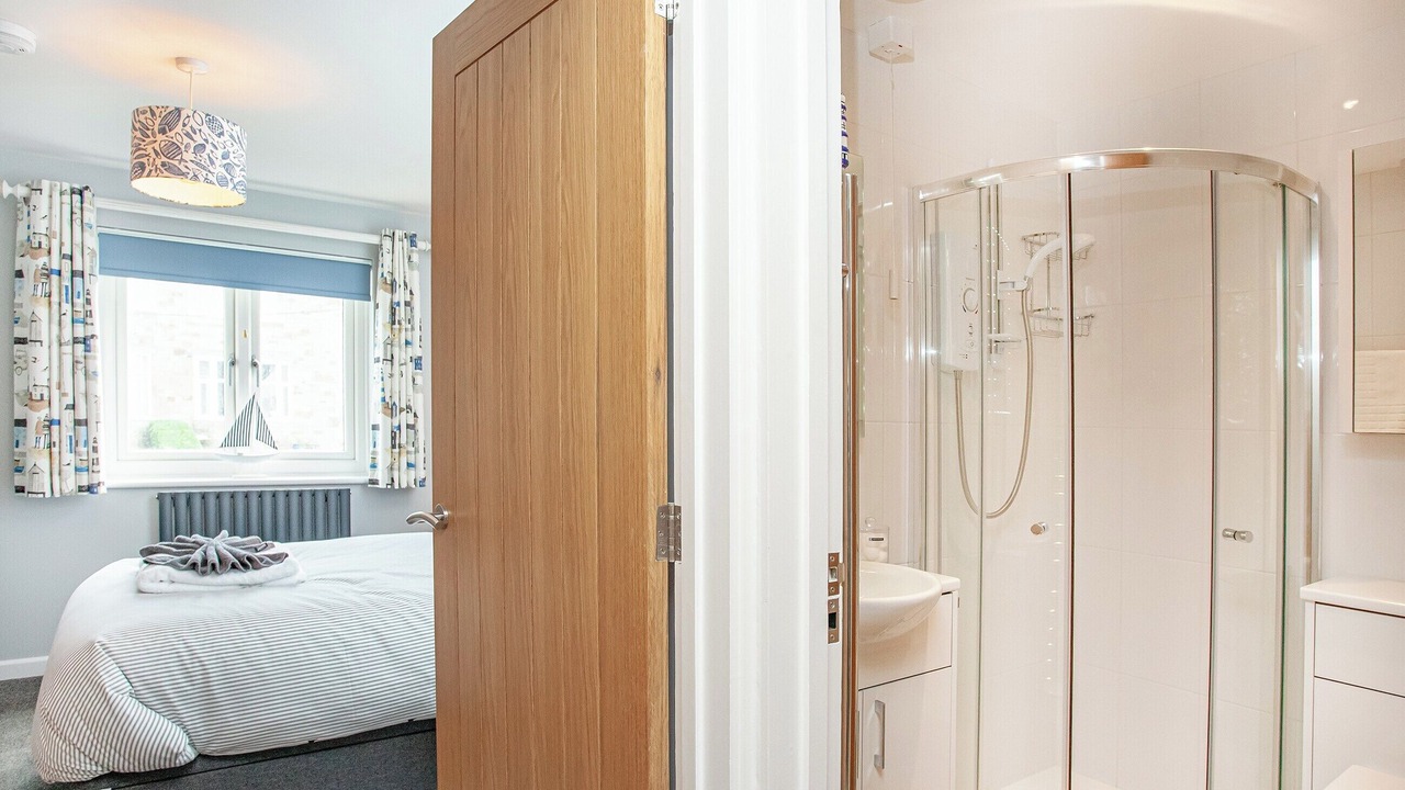 Photo of Bedroom in Egloshayle