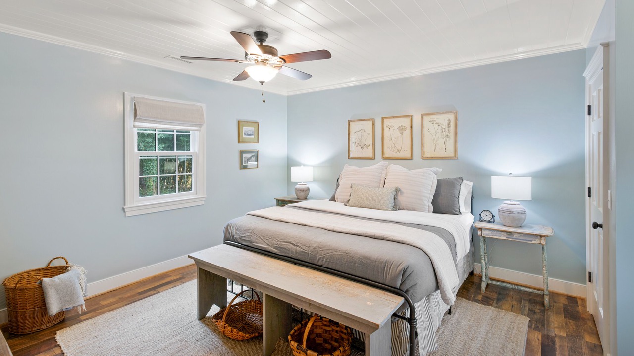 Photo of Bedroom in Batesville