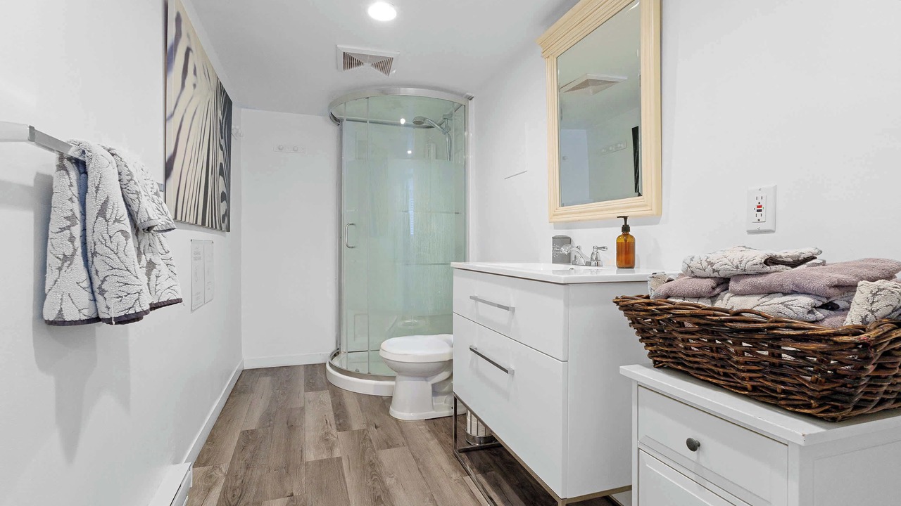 Photo of Bathroom in Desjardins