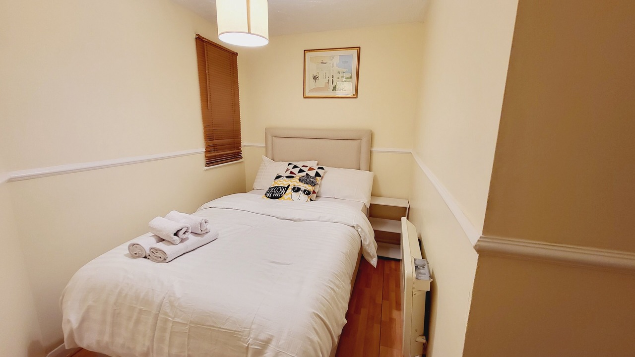 Photo of Others in Thamesmead