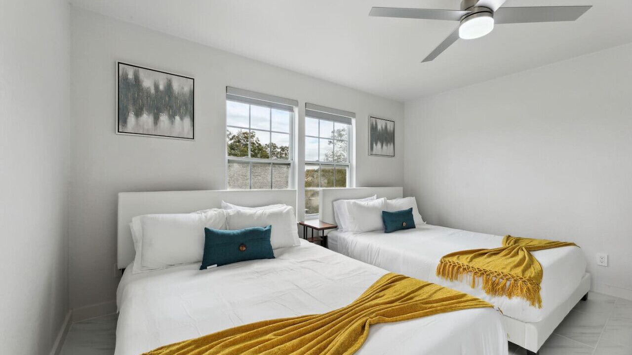 Photo of Bedroom in Foster Heights