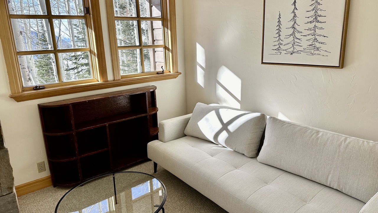 Photo of Livingroom in Salt Lake Mountain Resorts