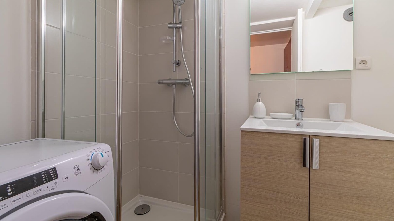 Photo of Bathroom in Saint-Cyprien