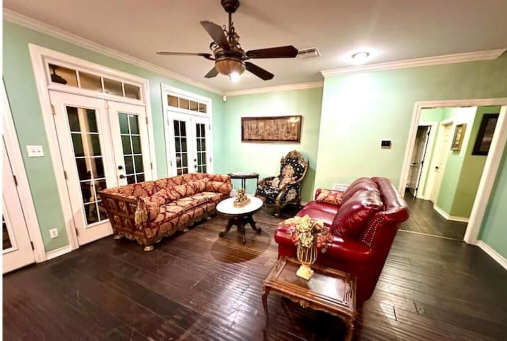 Photo of Livingroom in Lincoln Parish