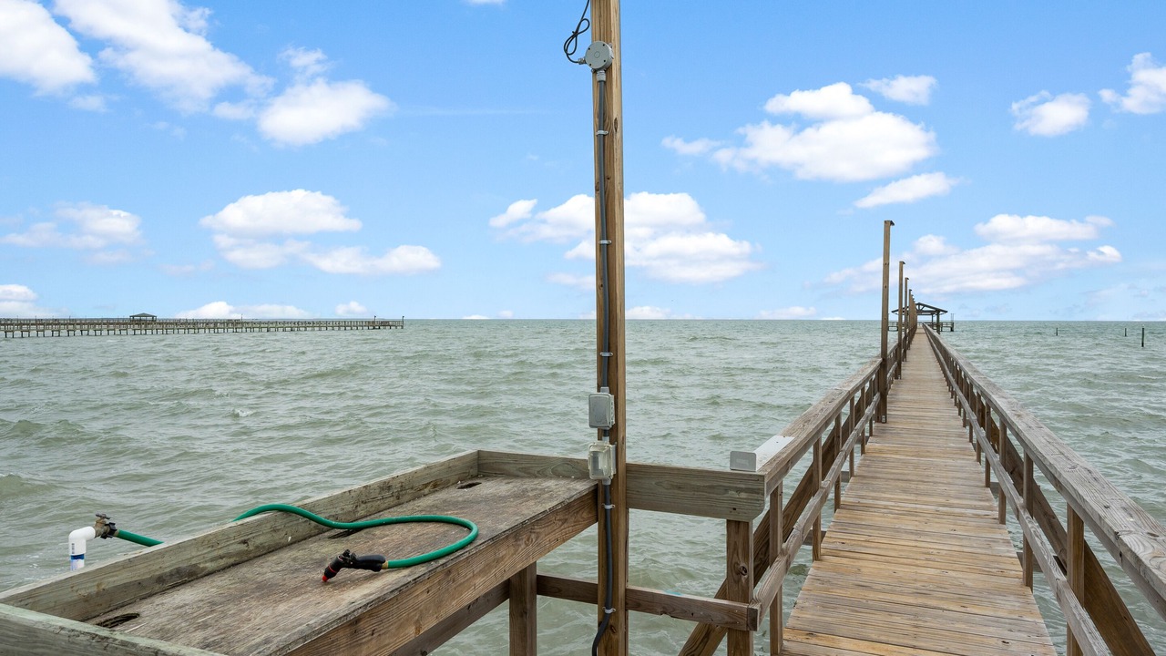 Photo of Others in Sailhouse