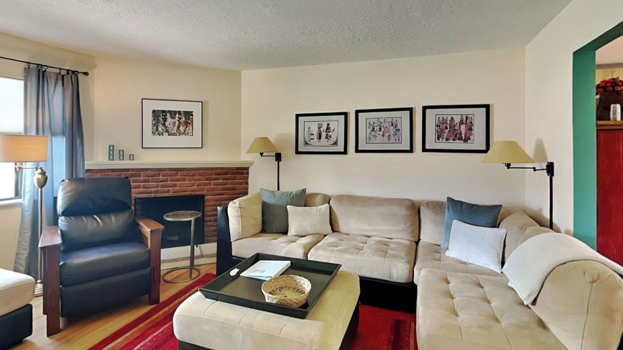 Photo of Livingroom in Santa Fe