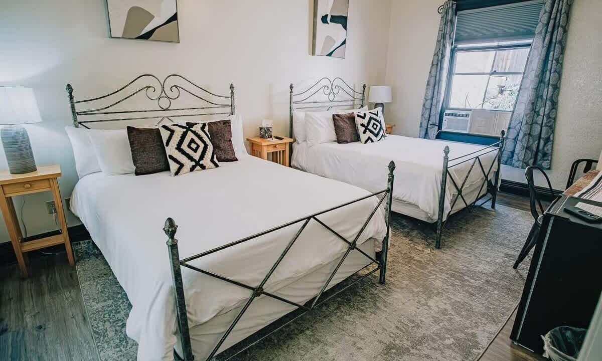 Photo of Bedroom in Bisbee