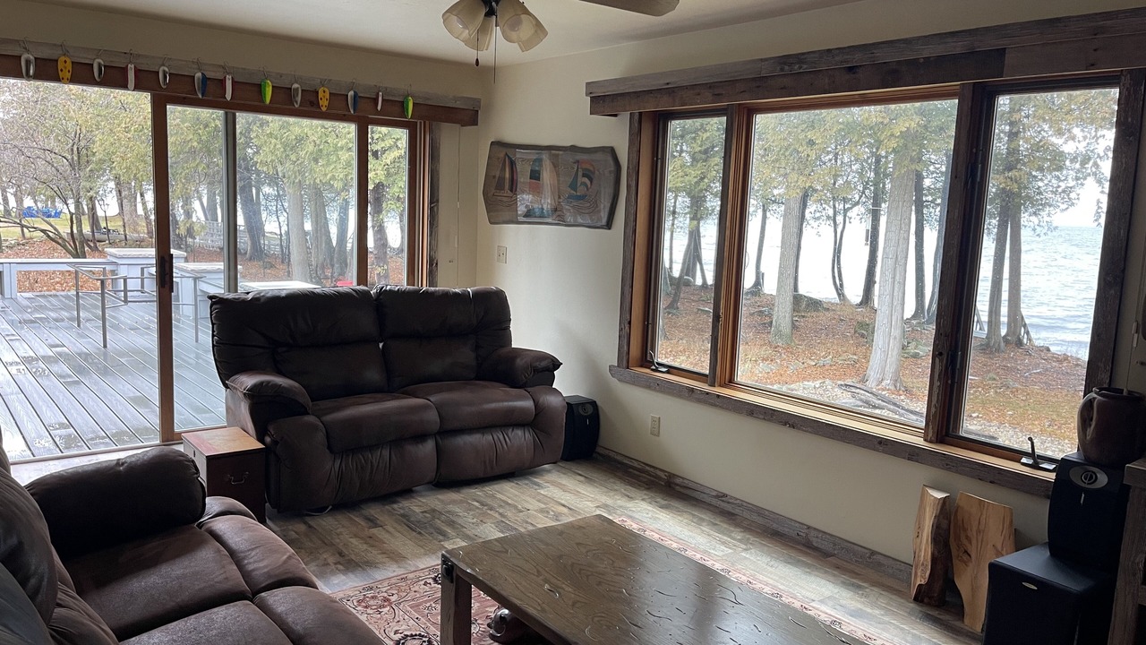 Photo of Livingroom in Idlewild