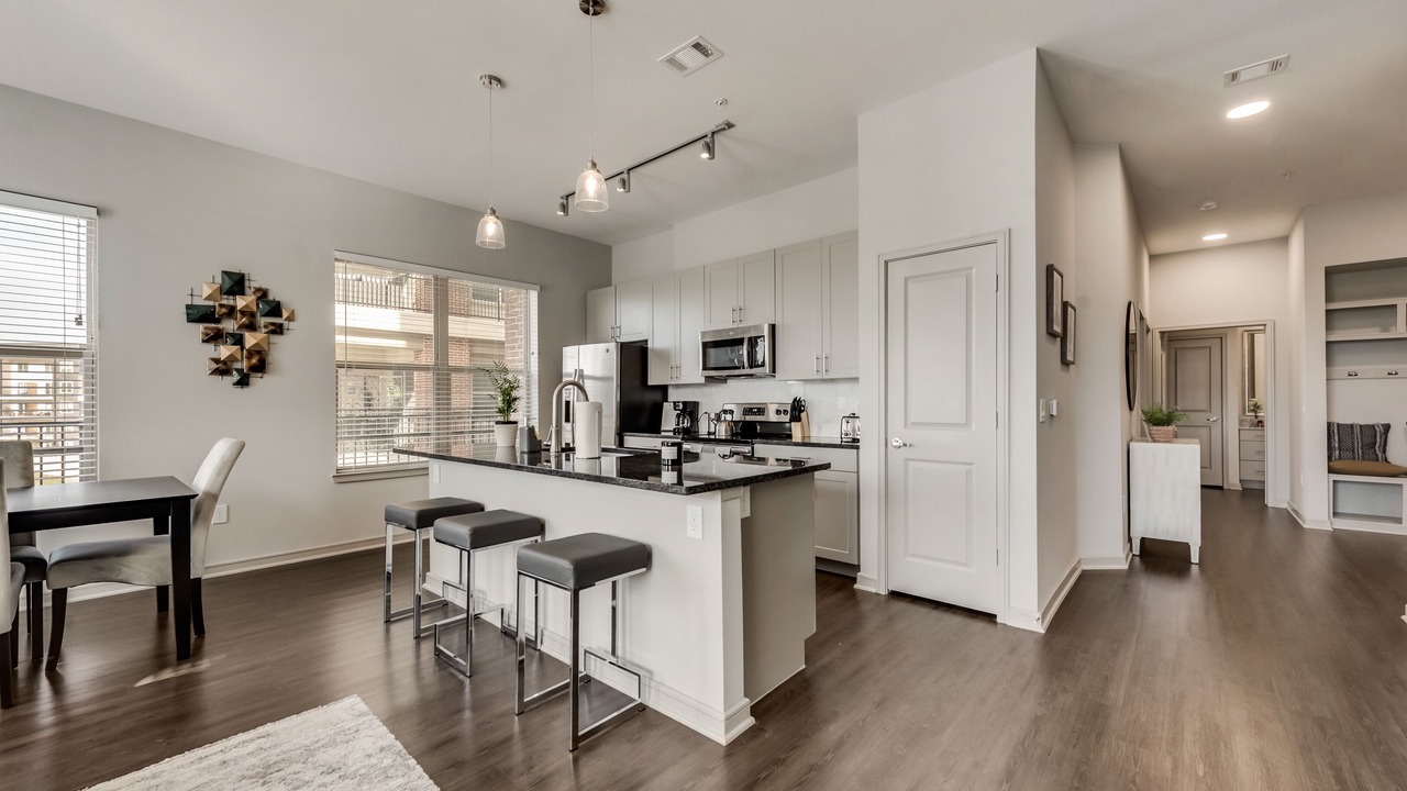 Photo of Kitchen in Las Colinas