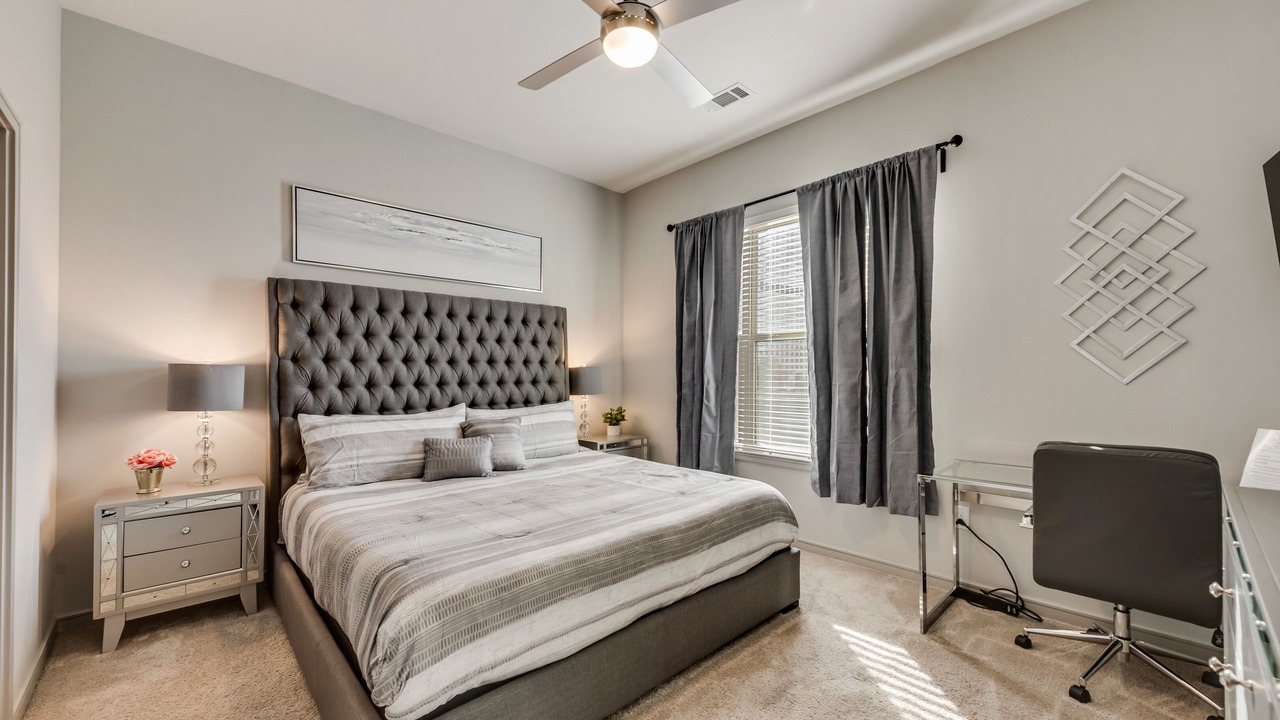 Photo of Bedroom in Las Colinas