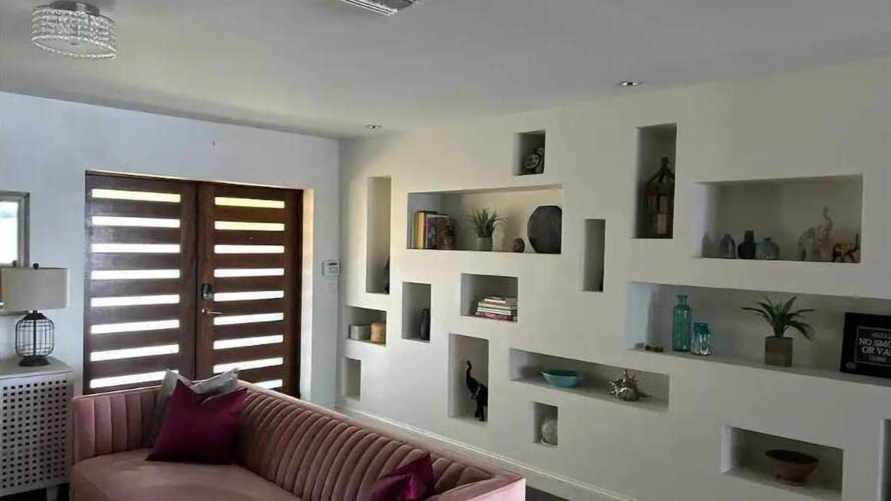 Photo of Livingroom in Tarpon Springs