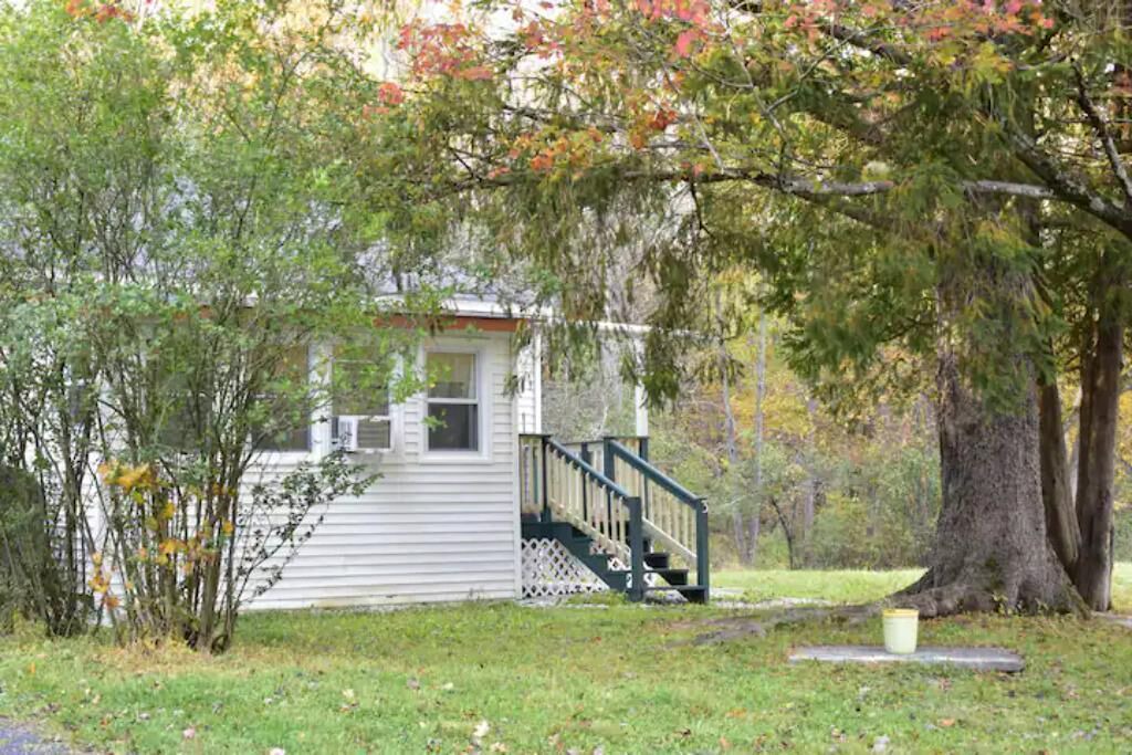 Photo of Others in Mount Hope