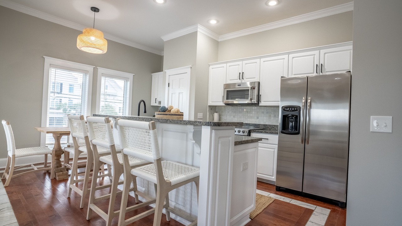 Photo of Kitchen in Kiska Beach