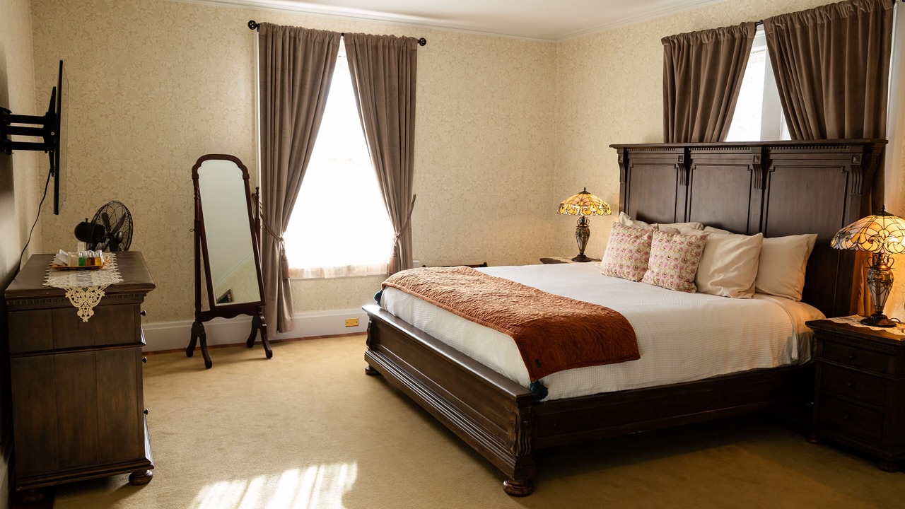 Photo of Bedroom in Thompson